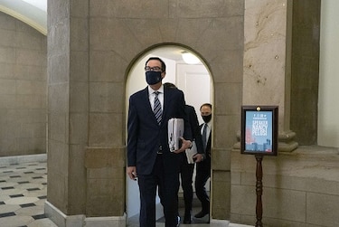 Casa Blanca y demócratas sin acuerdo sobre nuevo plan de ayuda en medio de la pandemia