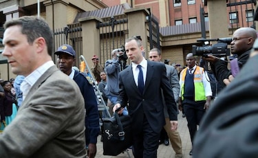 Acusan a Pistorius de intimidar en el juicio a una amiga de su difunta novia