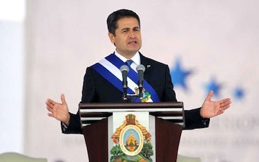 Urgen acelerar diálogo para superar crisis política en Honduras