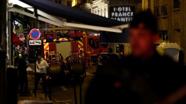Dos muertos, incluido el asaltante, en agresión con cuchillo en París