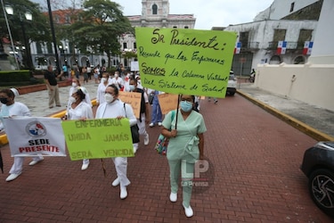 Autoridades de salud pagarán  los días feriados a las enfermeras