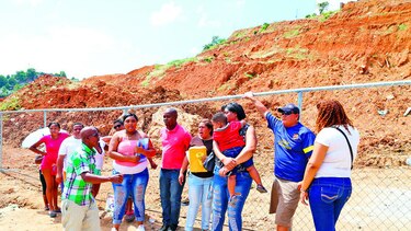 Licitación de muro en Samaria genera controversia
