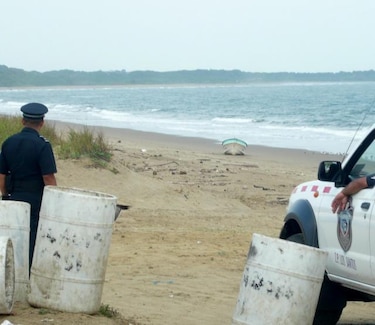 PN decomisa una AK 47 y captura a tres personas en Pedasí