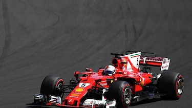 Sebastian Vettel logra la 'pole position' del GP de Hungría