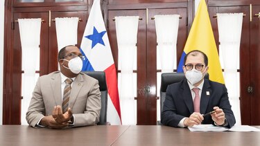 Caraballo se reúne con Fiscal General de Colombia; evalúan estrategias contra el tráfico de migrantes y delitos financieros