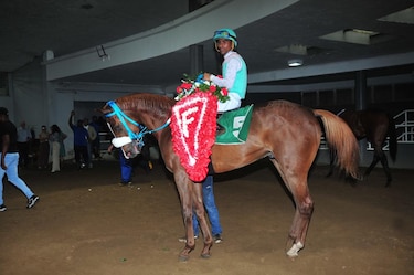 Haras San Miguel pegó por partida doble en el ‘Domingo de Clásicos’