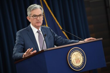 FED podría recortar estímulos este año