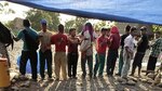 Indígenas, a la espera del presidente Varela en Tolé