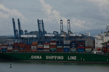 Movimiento de contenedores en puertos panameños cae levemente en el primer trimestre