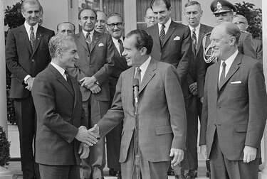 Cómo EE.UU. ayudó a crear el programa nuclear iraní hace más de medio siglo