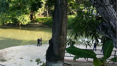 Investigan hallazgo de cadáver en balneario Las Mendozas