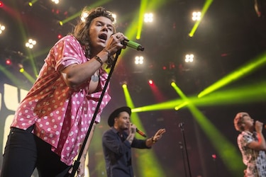 One Direction silencia las especulaciones y anuncia un nuevo álbum