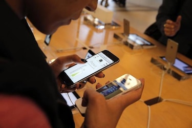 Nuevos iPhones generan quejas de usuarios