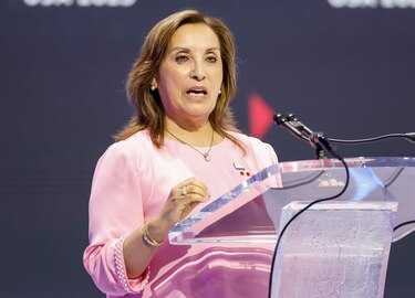 Boluarte llega a la Fiscalía para responder por el caso de los relojes Rolex