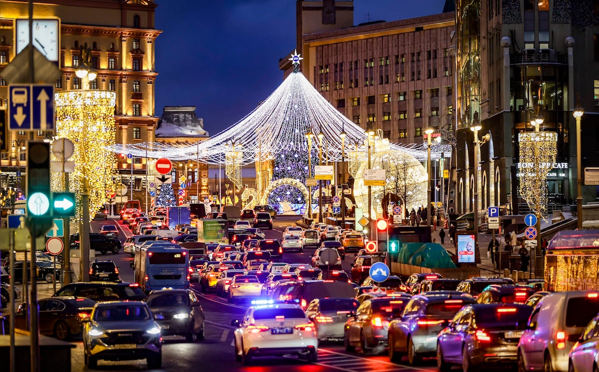 Así se ilumina el mundo para recibir la Navidad