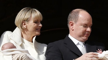 Alberto de Mónaco y Charlene presentan a sus hijos