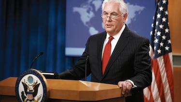 Donald Trump despide a Rex Tillerson por Twitter