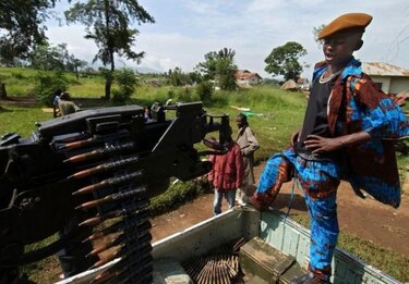Los niños soldado de una milicia congoleña, estigmatizados de por vida, dicen expertos en CPI