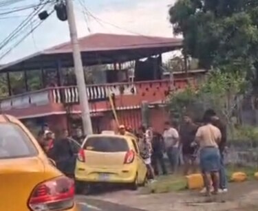 Emboscada en La Cabima deja tres muertos dentro de un taxi