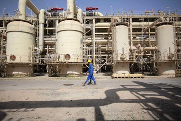 Irak generó 11 mil millones de dólares en marzo con venta de crudo