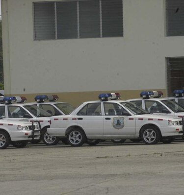 Policía Nacional aprende sobre los peligros de los materiales radiológicos