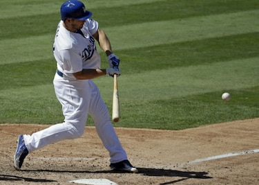 Dodgers remontan para doblegar a Diamondbacks