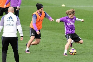Atlético recibe al Real Madrid en una revancha liguera de alto calibre