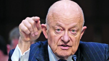 Peligra democracia en EU, dice Clapper