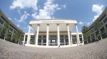 Descorrer el velo: democracia y ciudadanía frente al 2029