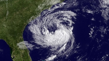 La tormenta tropical 'Ana' alcanza debilitada las costas de Carolina del Sur