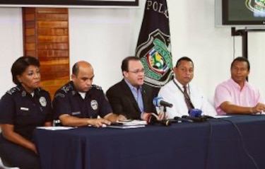 Auto baleado no iba en fuga