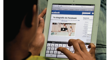 ‘Las redes sociales no son gratis, se pagan con los datos’