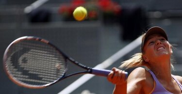 Sharapova elimina a Radwanska y llega a la final en Madrid