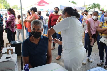 Minsa reitera la importancia de aplicarse las dosis de refuerzo contra la covid-19