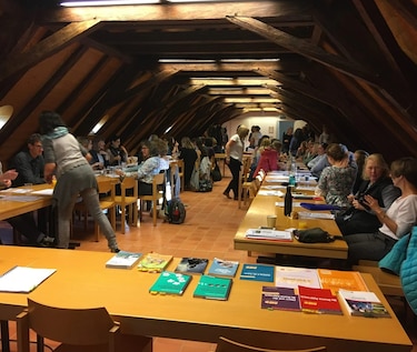 En Suiza, un método contraintuitivo está ayudando a las escuelas a abordar el acoso escolar