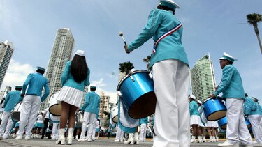 Meduca anuncia que este viernes no habrá clases 'para descansar de los desfiles'