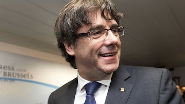 Puigdemont dice que no huirá de la justicia y que quiere presentarse a elecciones