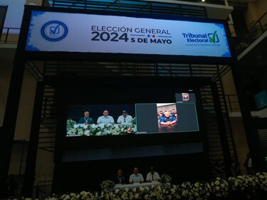 La democracia en la región se debilita; Panamá sobrevive al año de las elecciones con avances