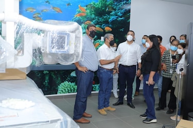 Red oncológica alcanzará tres regiones del país: Ministro Sucre