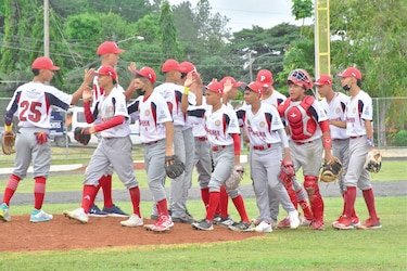 Equipos panameños buscan las semifinales