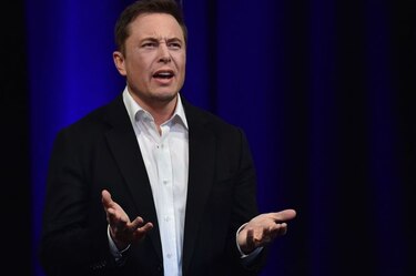 ¿Está Tesla perdiendo su brillo y confianza de los inversores?