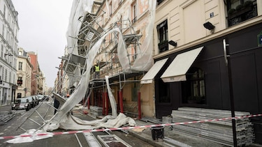 Francia: tormenta deja sin electricidad a 200 mil viviendas