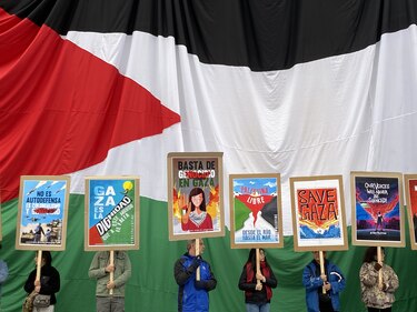 Universitarios chilenos insisten en romper relaciones con Israel con marchas y acampadas