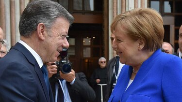Santos y Merkel se comprometen a trabajar por la paz y la reconciliación