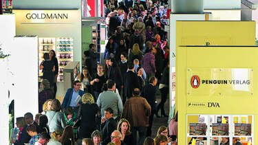 Atractivos literarios en feria de Fráncfort