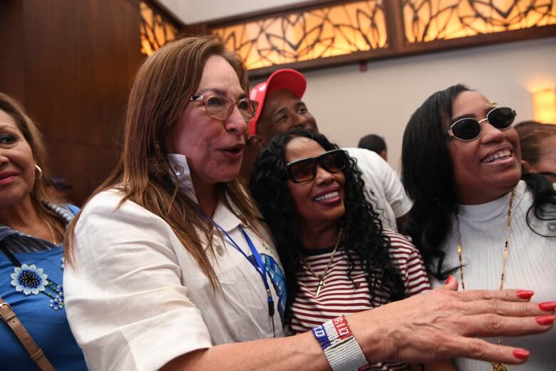 Balbina Herrera gana la secretaría del PRD: ‘no vamos a ser partido bisagra ni segundón’