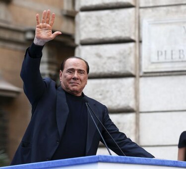 Berlusconi comete torpeza al hablar de los alemanes y campos de concentración