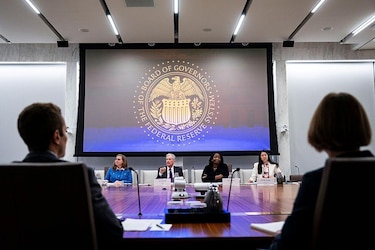 Quién es Lisa Cook, la gobernadora de la Reserva Federal a la que Trump ordenó destituir