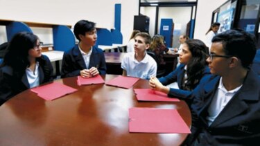Rumbo al mundial de debate
