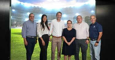 Grupo Silaba inicia la celebración de sus 35 años junto a Thomas Christiansen